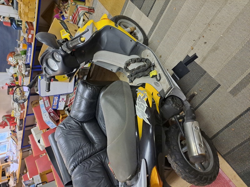 305 Honda Scooter x8rx