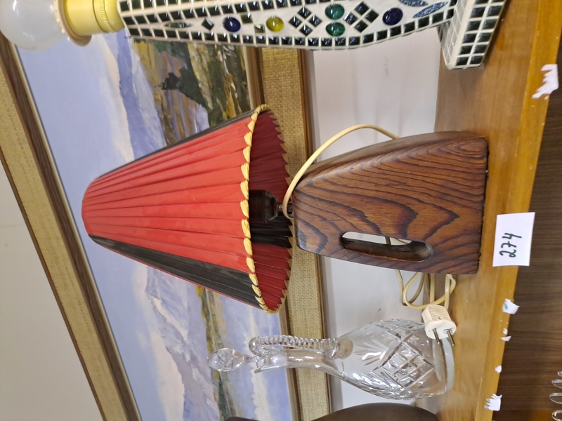 274 Lampa