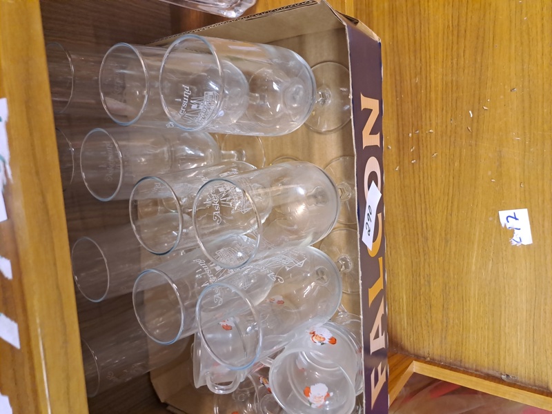 290 Glas