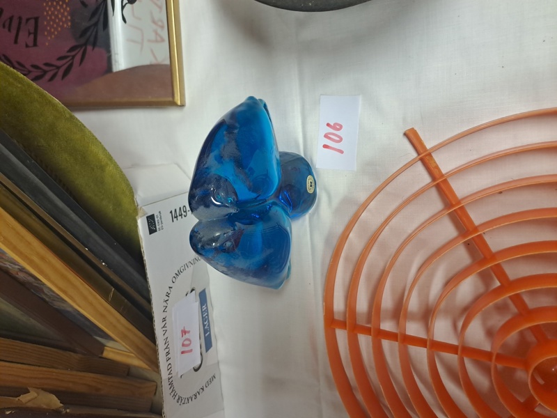 106 Figurin